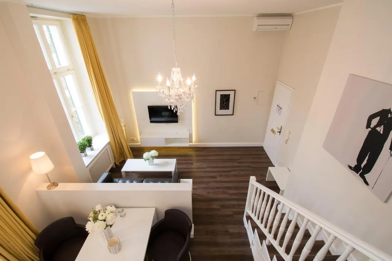 Living Am Carlsplatz Apartment Dusseldorf 4*,  Germany