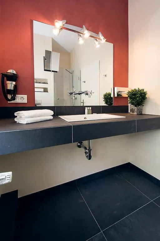 Living Am Carlsplatz Apartment Dusseldorf Germany