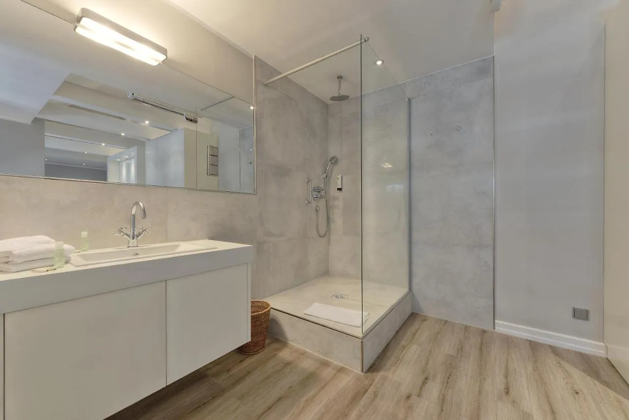 Aparthotel Living Am Carlsplatz Apartment Düsseldorf