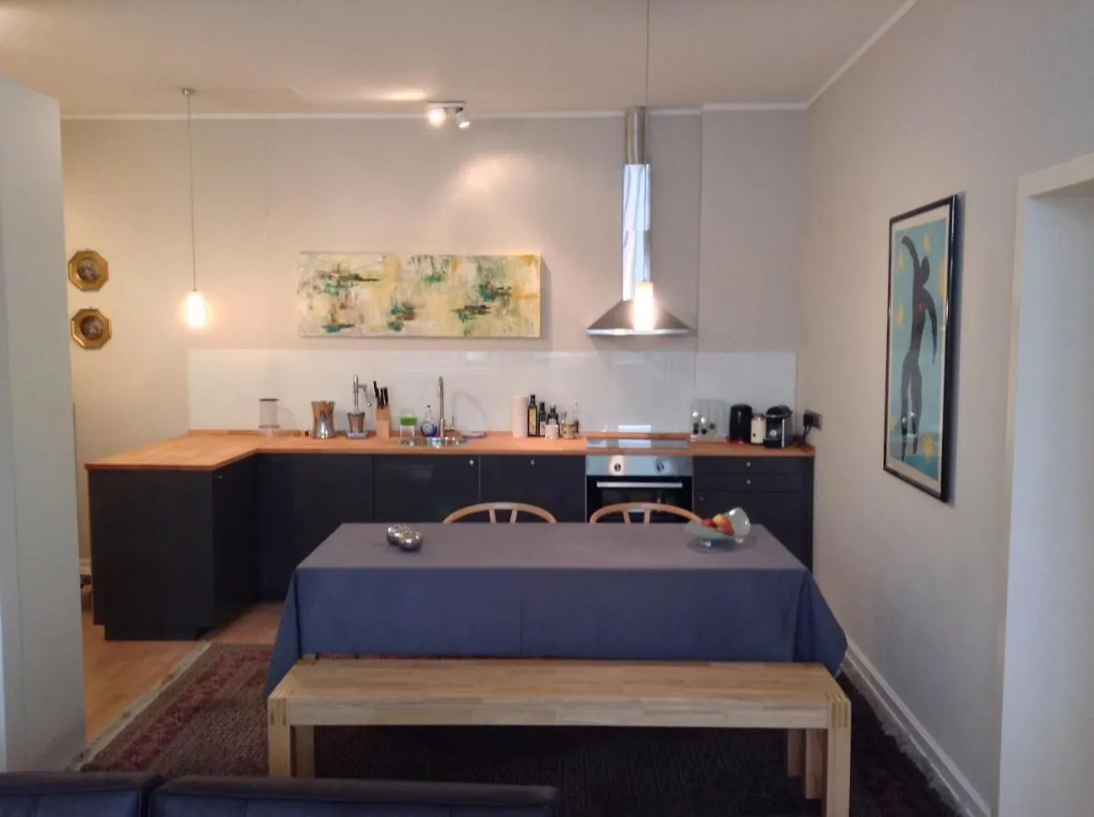 **** מלון דירות דיסלדורף Living Am Carlsplatz Apartment גרמניה