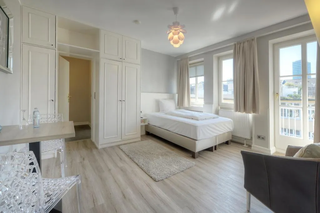 מלון דירות דיסלדורף Living Am Carlsplatz Apartment